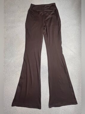 Yogalicious Lux ballerina flare Leggins  pants women size MEDIUM brown.